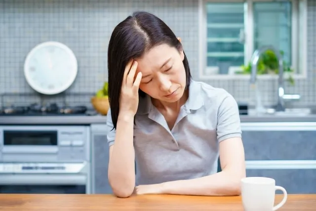感情をうまく扱えないのは心の病気に共通する?精神疾患と感情調節の関係